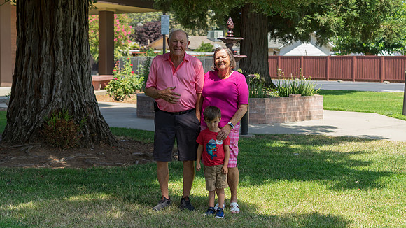 Roseville, California, dan strandt photography isoawesome.com wedding bride groom portrait family married Sacramento yuba folsom rancho elk grove