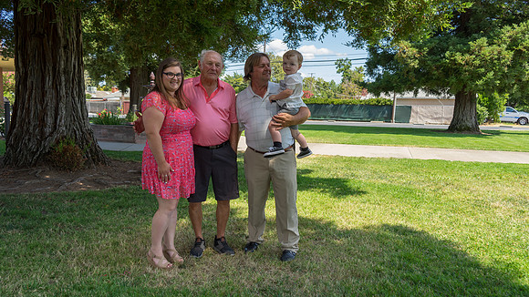 Roseville, California, dan strandt photography isoawesome.com wedding bride groom portrait family married Sacramento yuba folsom rancho elk grove