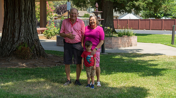Roseville, California, dan strandt photography isoawesome.com wedding bride groom portrait family married Sacramento yuba folsom rancho elk grove